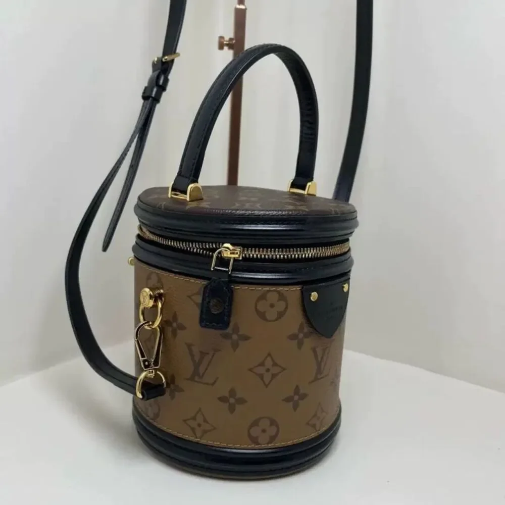Louis Vuitton Women Pre-Loved Bag Very Good Condition
